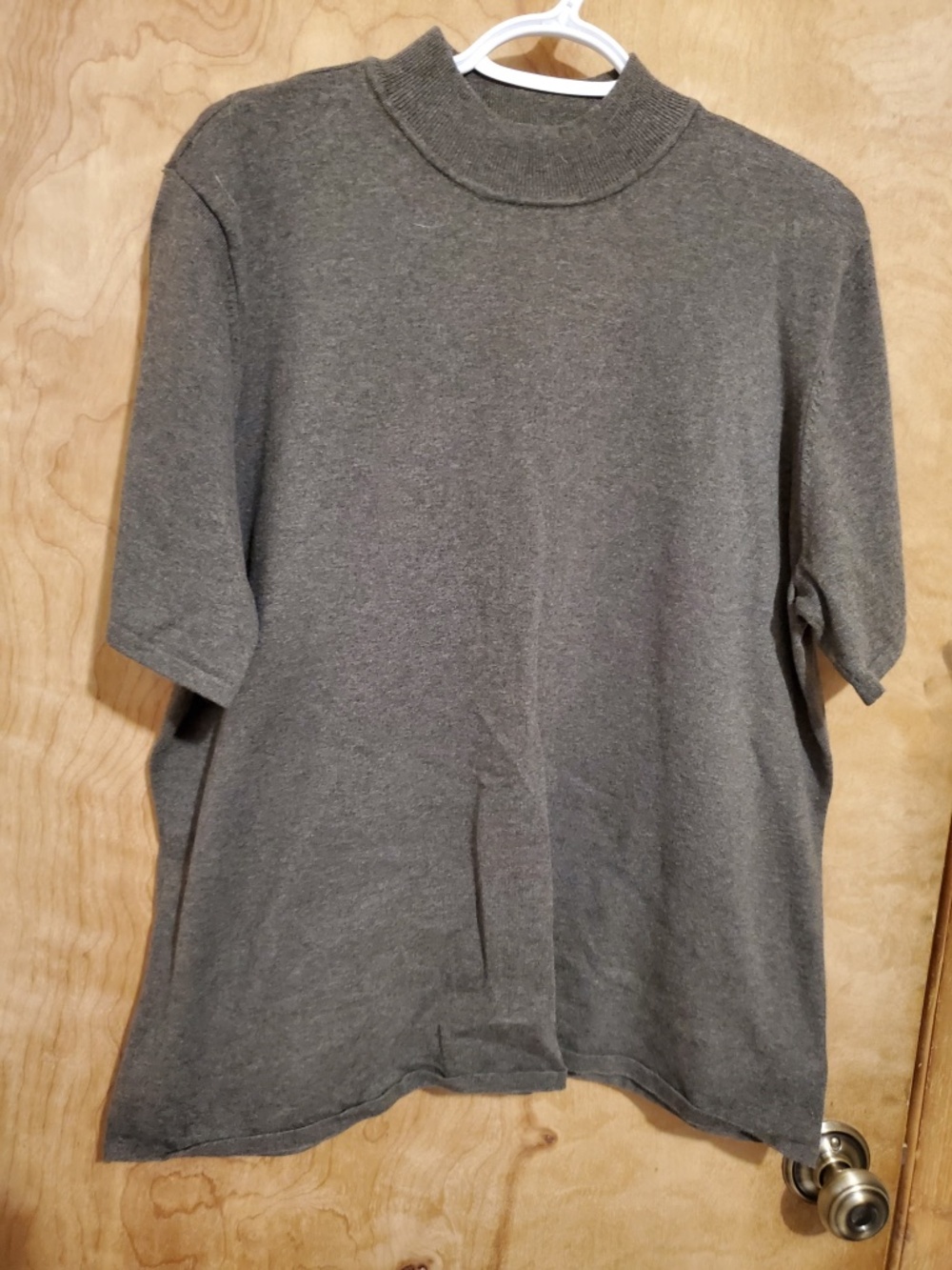 #836 Women's sweater
